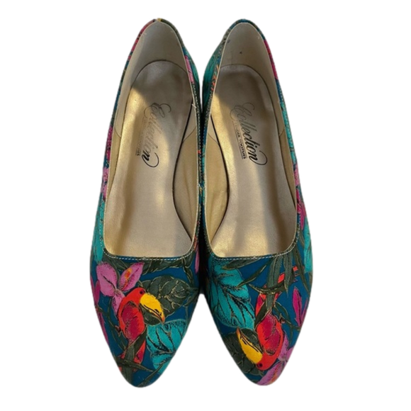 Vintage Shoes - 2 Vintage Shoes Pointed Toe Low Heel 80s Tropical Print Parrot Teal Red Gold 8